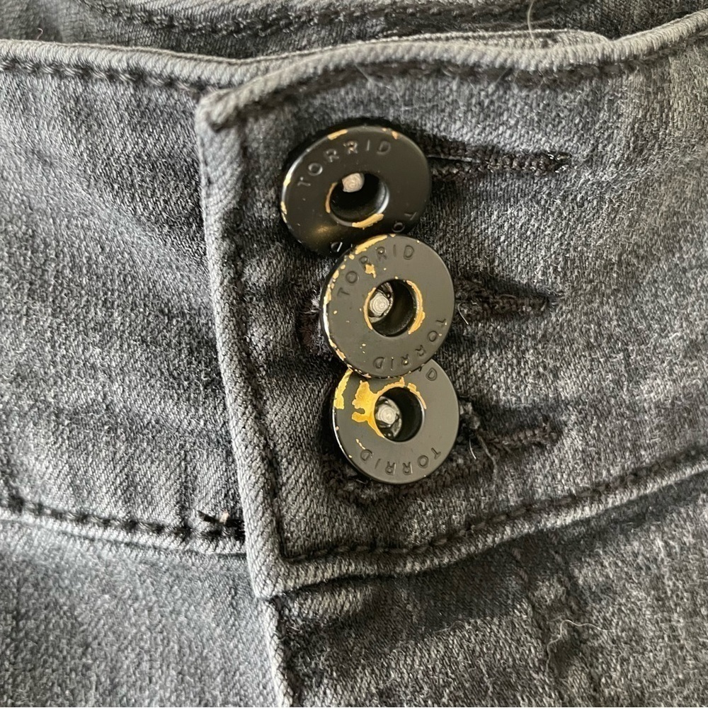 Torrid JEGGING SKINNY SUPER STRETCH HIGH-RISE JEAN - Picture 3 of 6